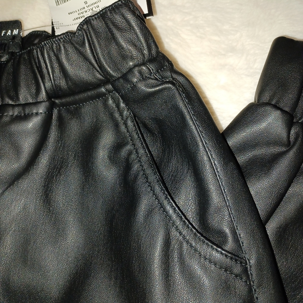 Almost Famous Faux Leather Joggers New - Picture 6 of 7